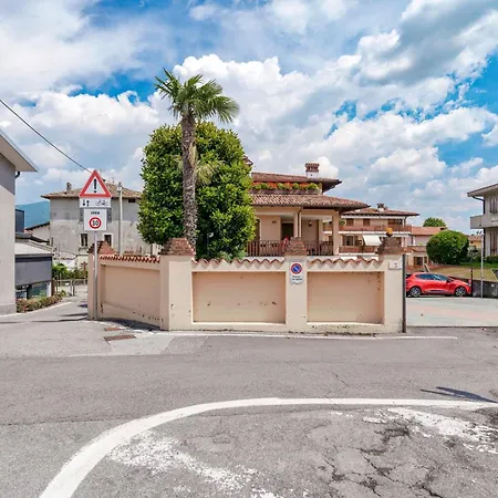 La Casa Di Giuliano Apartment Iseo Exterior photo