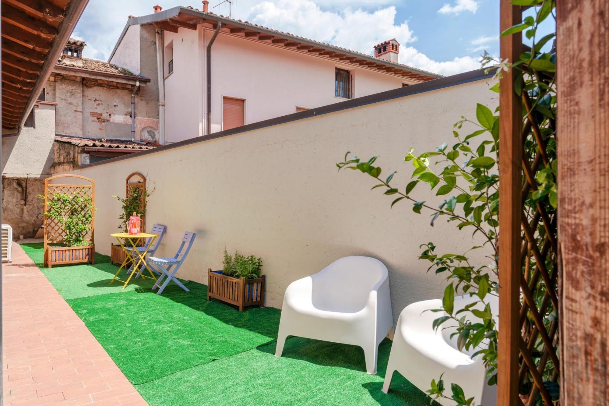 La Casa Di Giuliano Apartment *